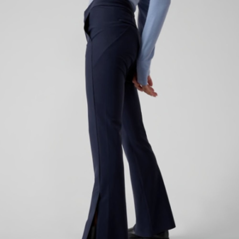 ATHLETA STELLAR FLARE TROUSERS MID RISE stretch microfiber pants ZIP HEM  sz 0
